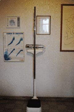 bilancia nello studio di un dietologo
