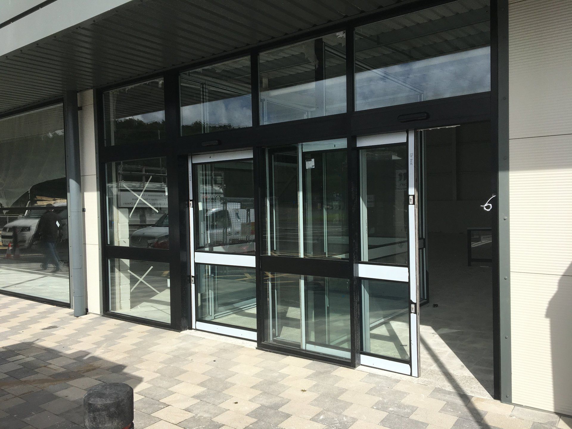 Farm Foods, Tondu 13