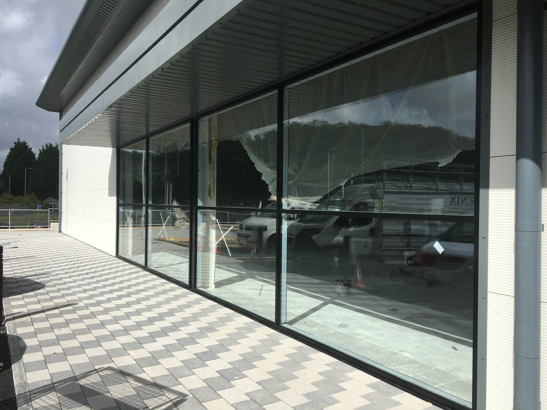 Farm Foods, Tondu 11