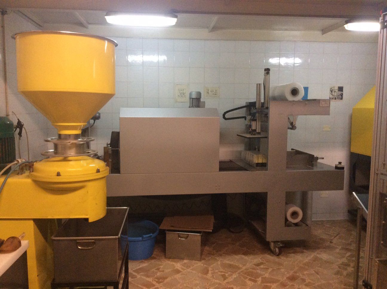 Interni del laboratorio di torrefazione del caffè