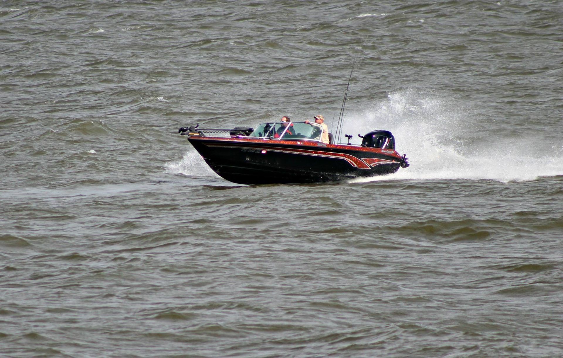 Lake Oahe Boat Service and Repair