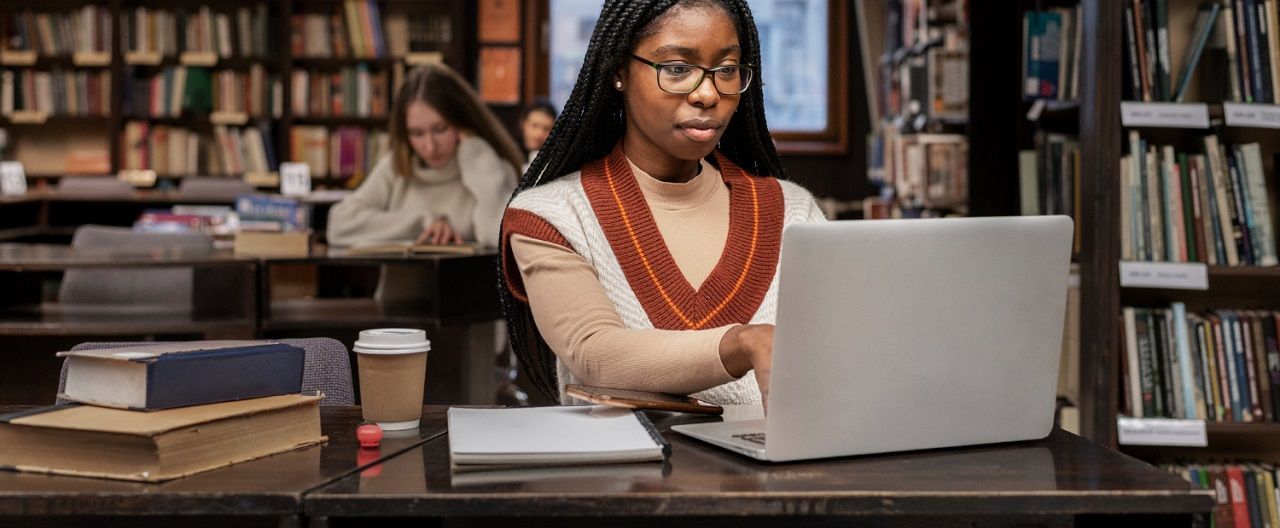 Pós-graduação ou segunda faculdade: qual é a melhor?