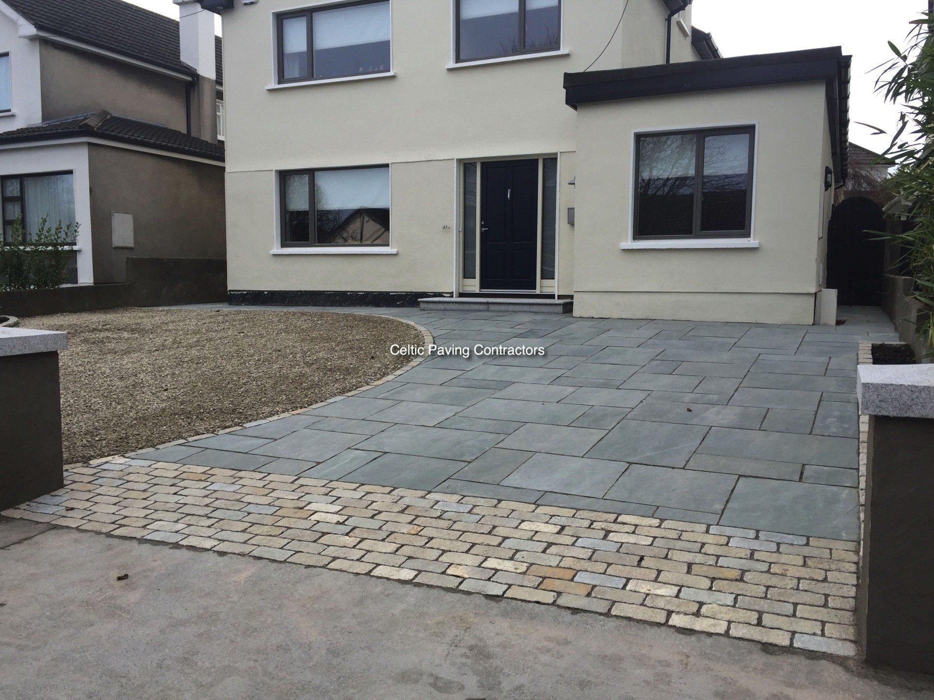 Driveway in Natural Stone