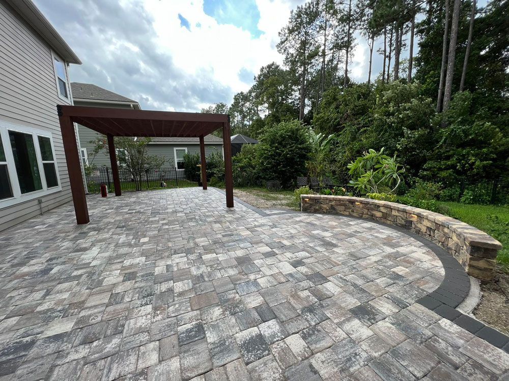 Gorgeous Paved Patio In Florida