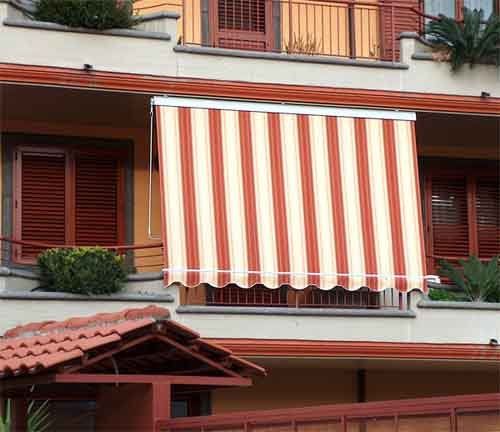 tende da sole per balcone di condominio 5