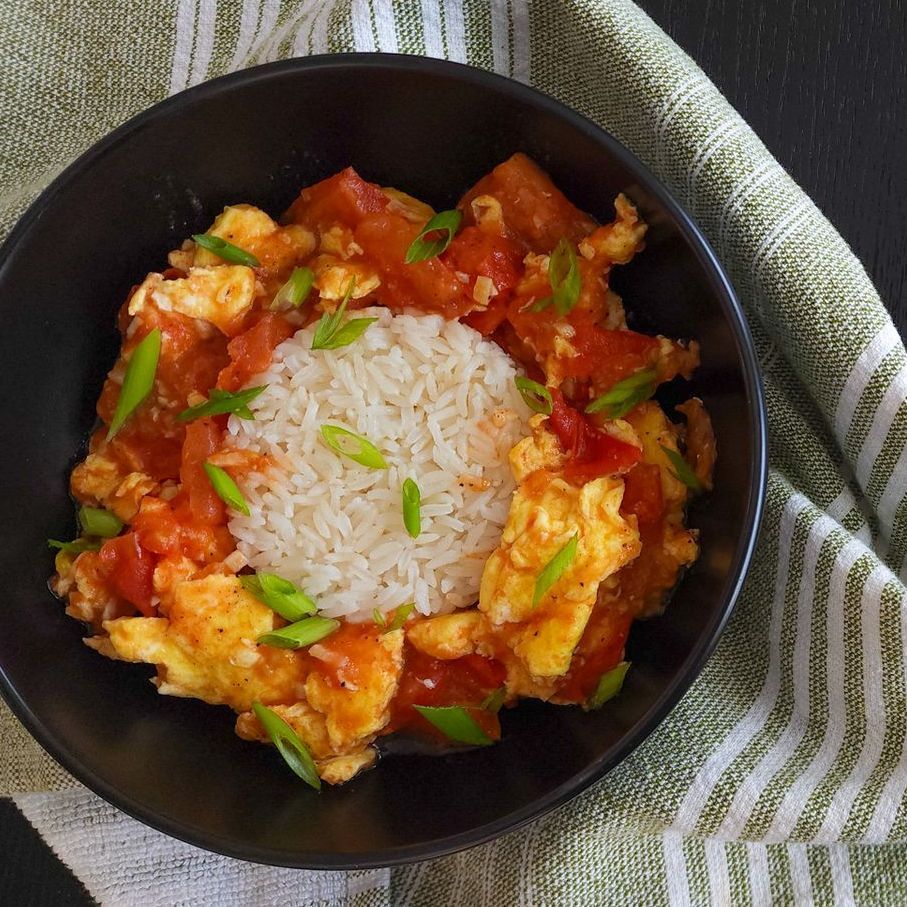 Asian Chinese Easy Tomato and Egg Stir Fry with Della Jasmine Rice