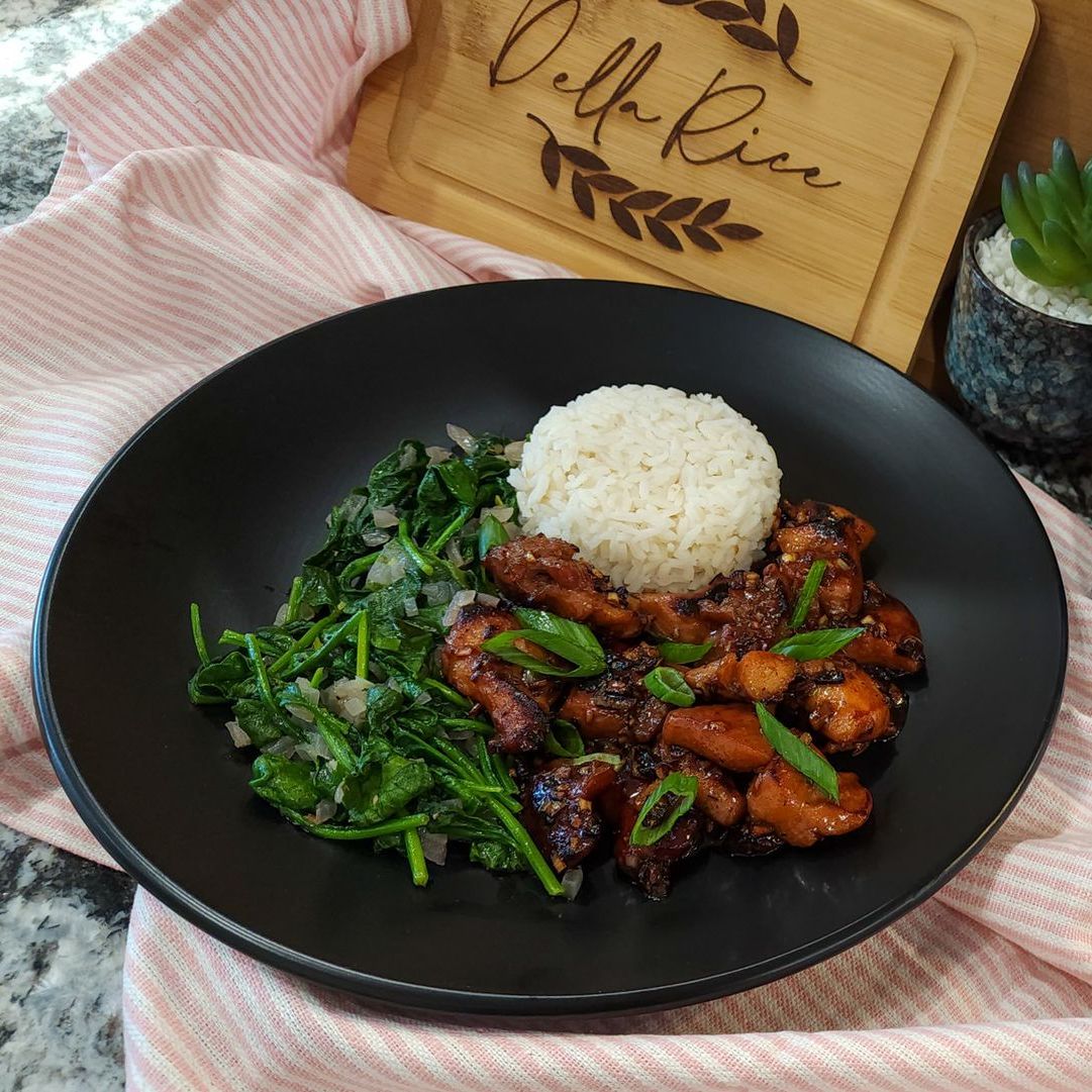 Asian Lemongrass Ginger Chicken sauteed spinach with Jasmine Rice