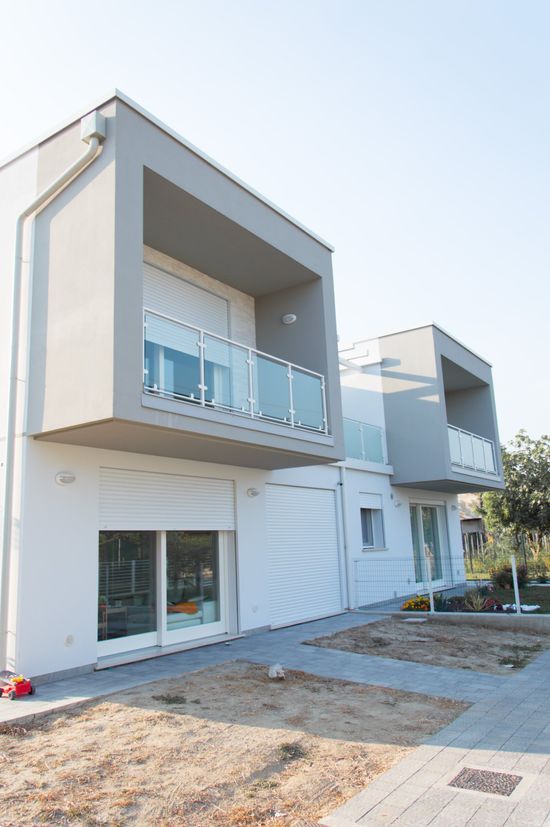 costruzione bifamiliare ad Albignasego