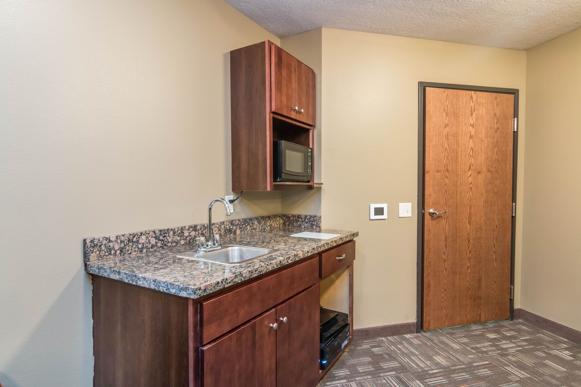 Prairie Vista Apartments - Image 8