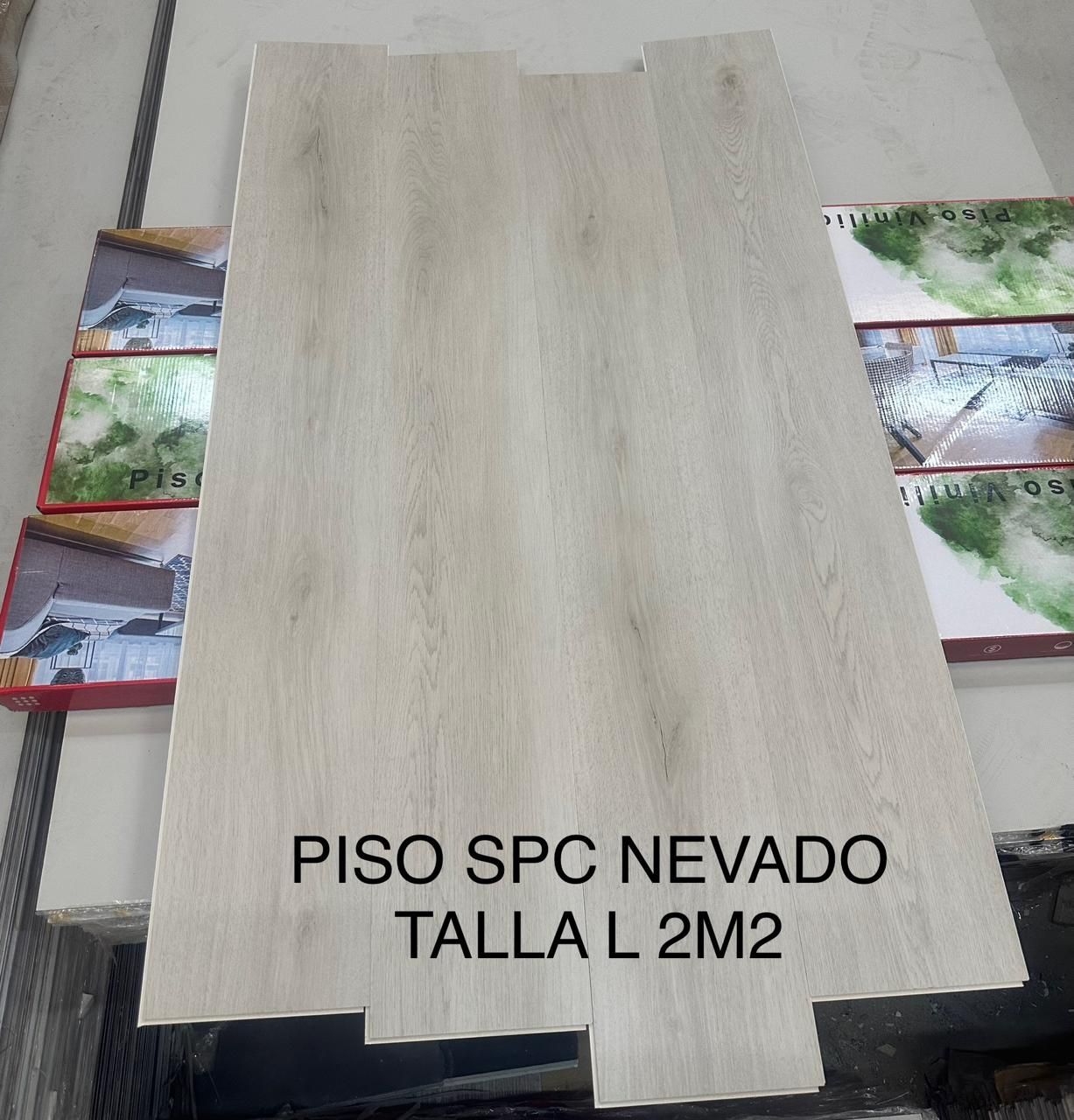 Piso spc nevado talla l 2m2 se muestra en una tabla