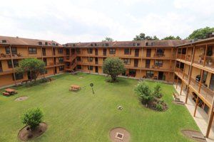 Villa De Amistad Apartments