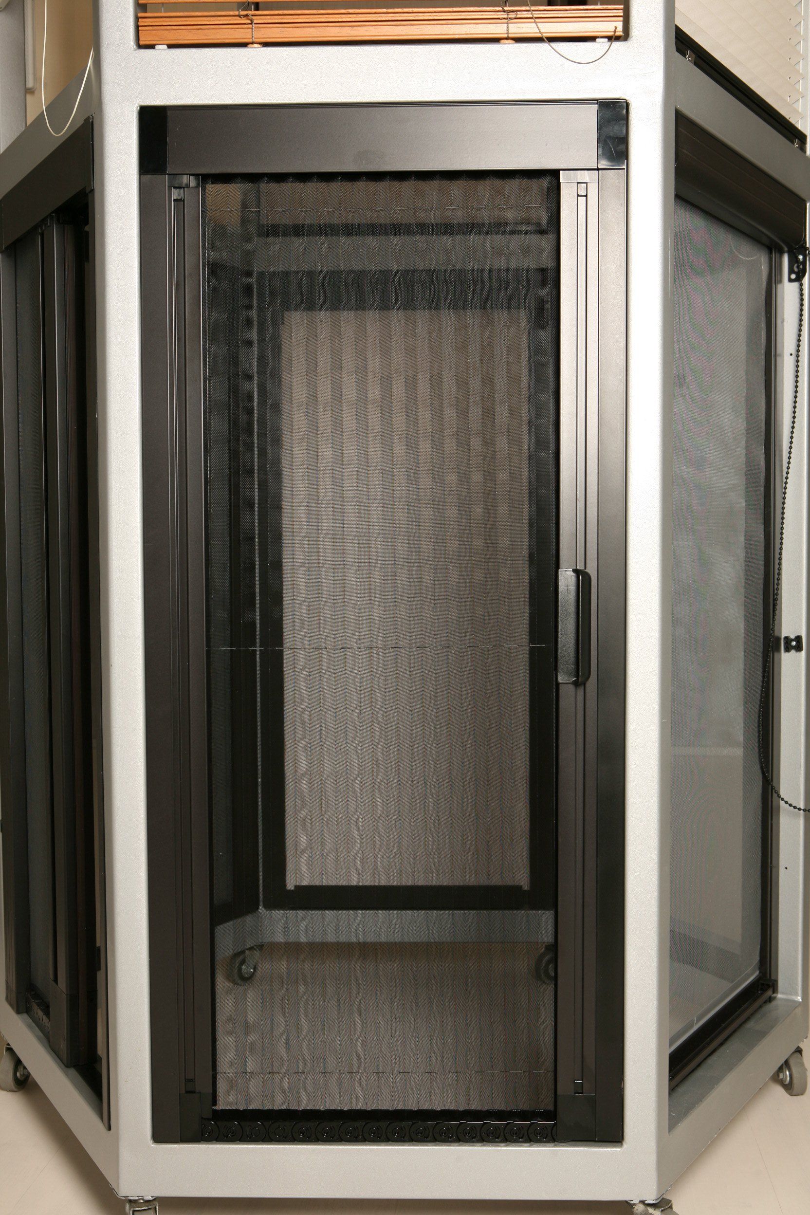 zanzariera chiusa bianca