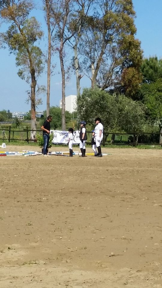 Fantini prima di una gara di equitazione