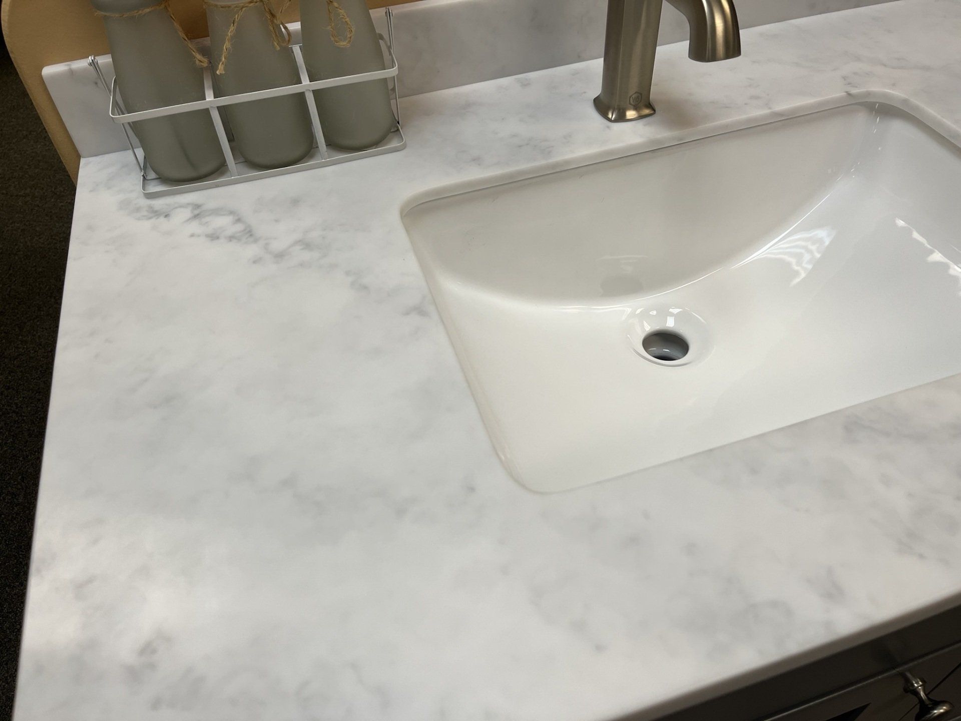 Porcelain tile in Kenmore, NY