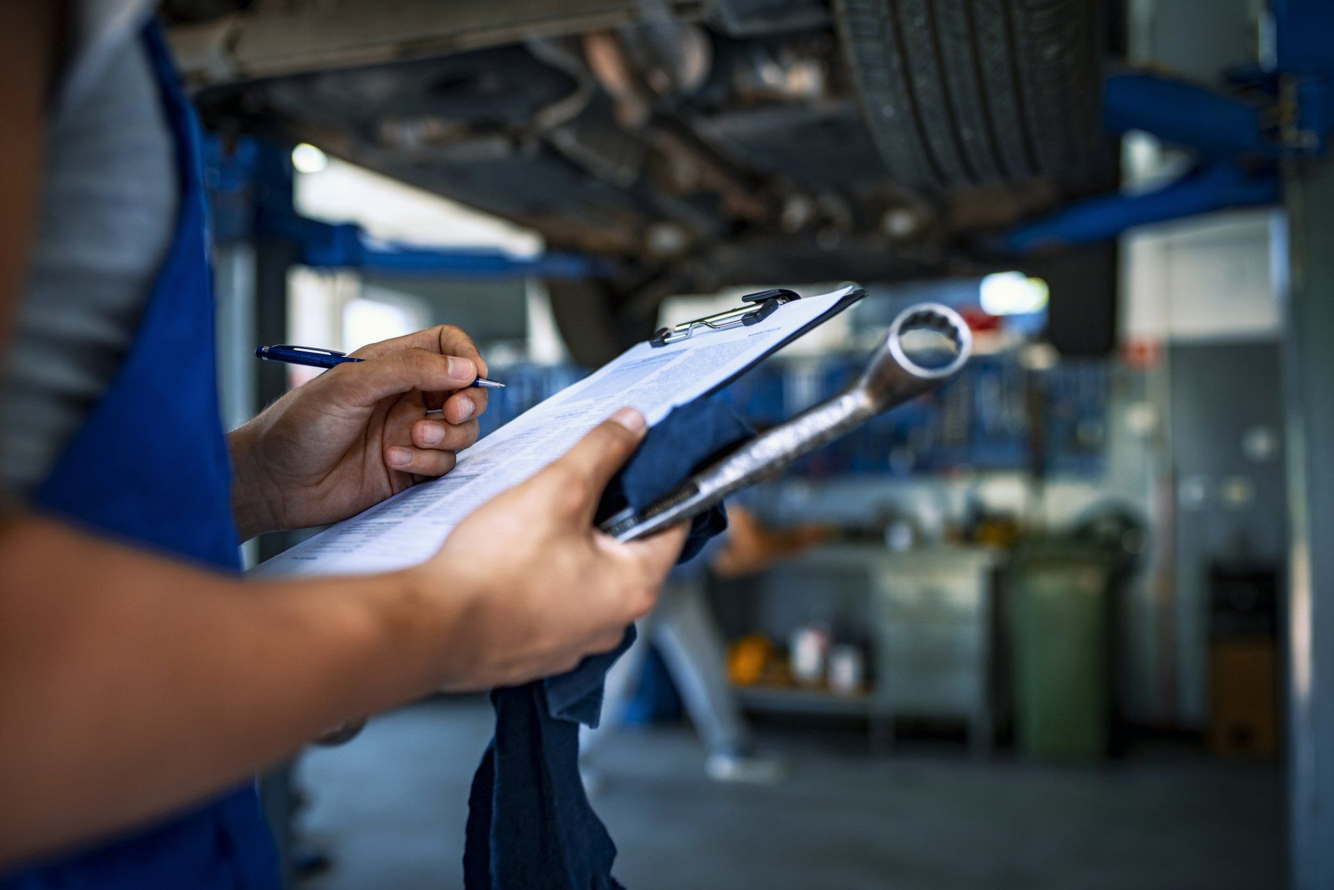 Mechanic Taking Notes — Geelong, VIC — Norlane Tyre Service