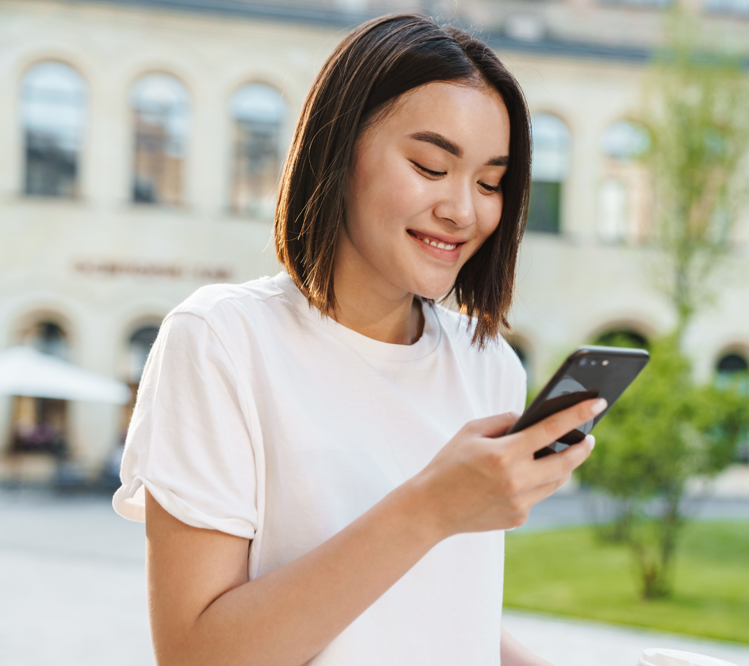 repair phones near me in Rogers Park