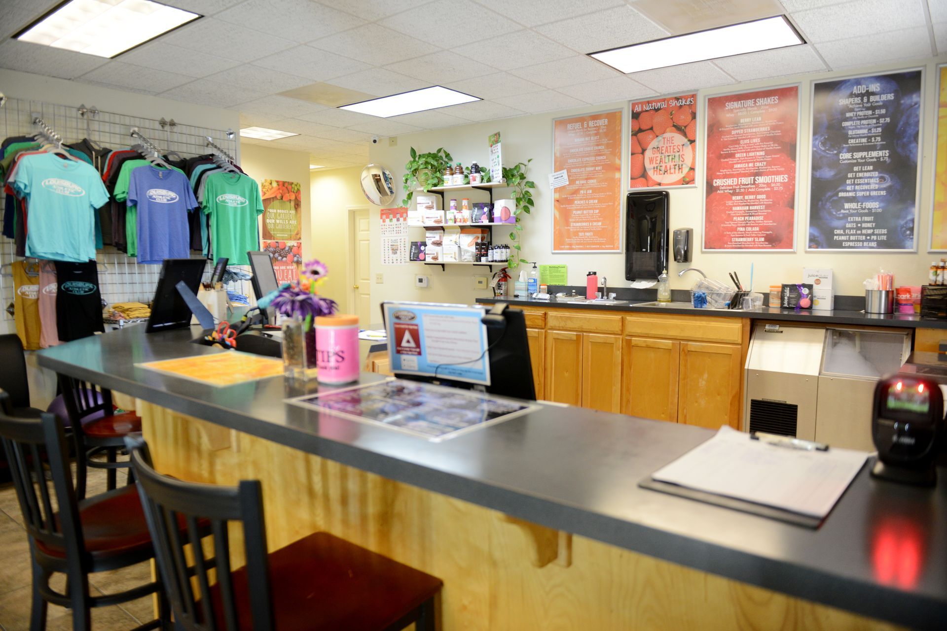 Louisburg Athletic Club Smoothie Bar