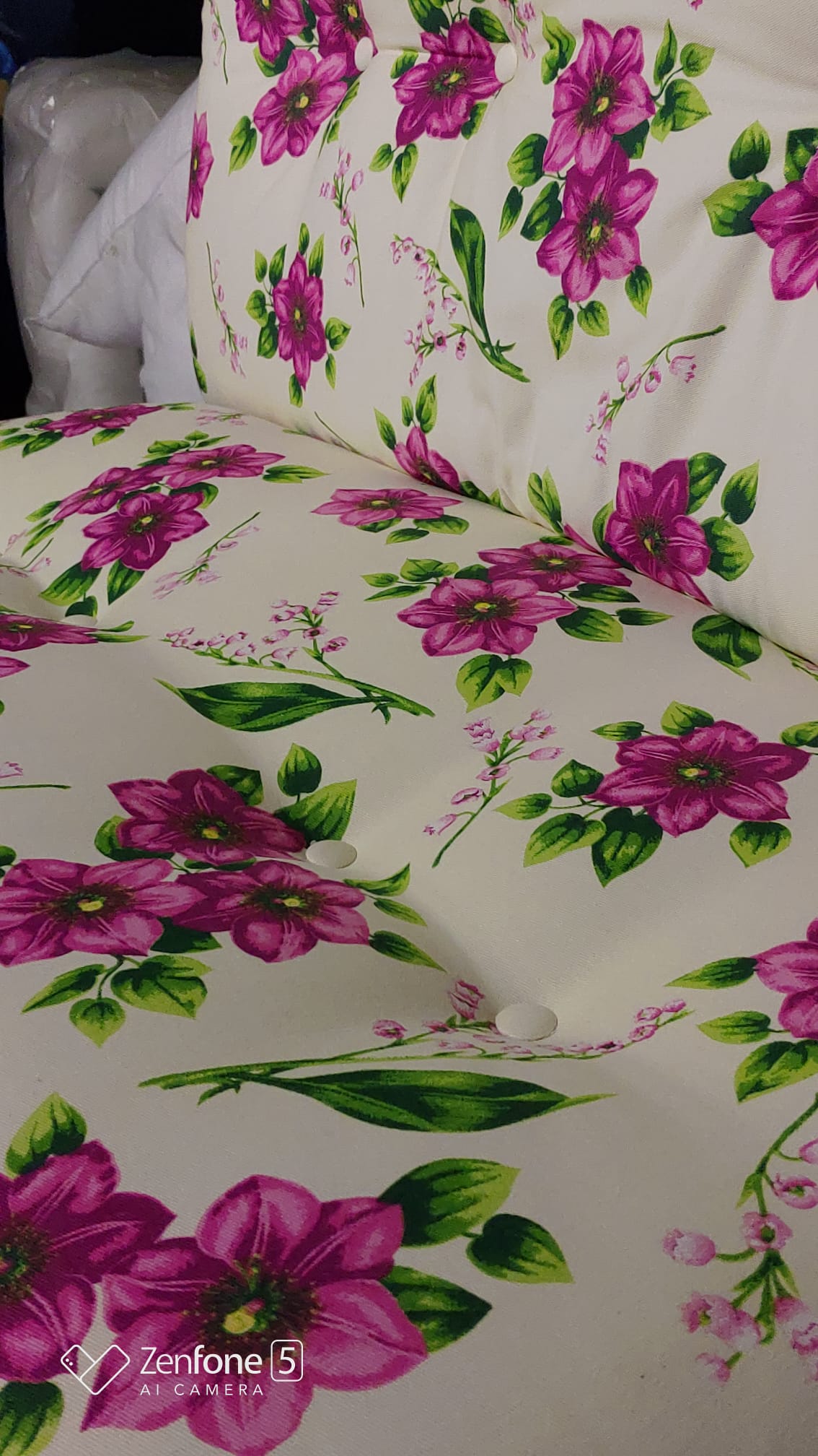 tessuti fiori fucsia