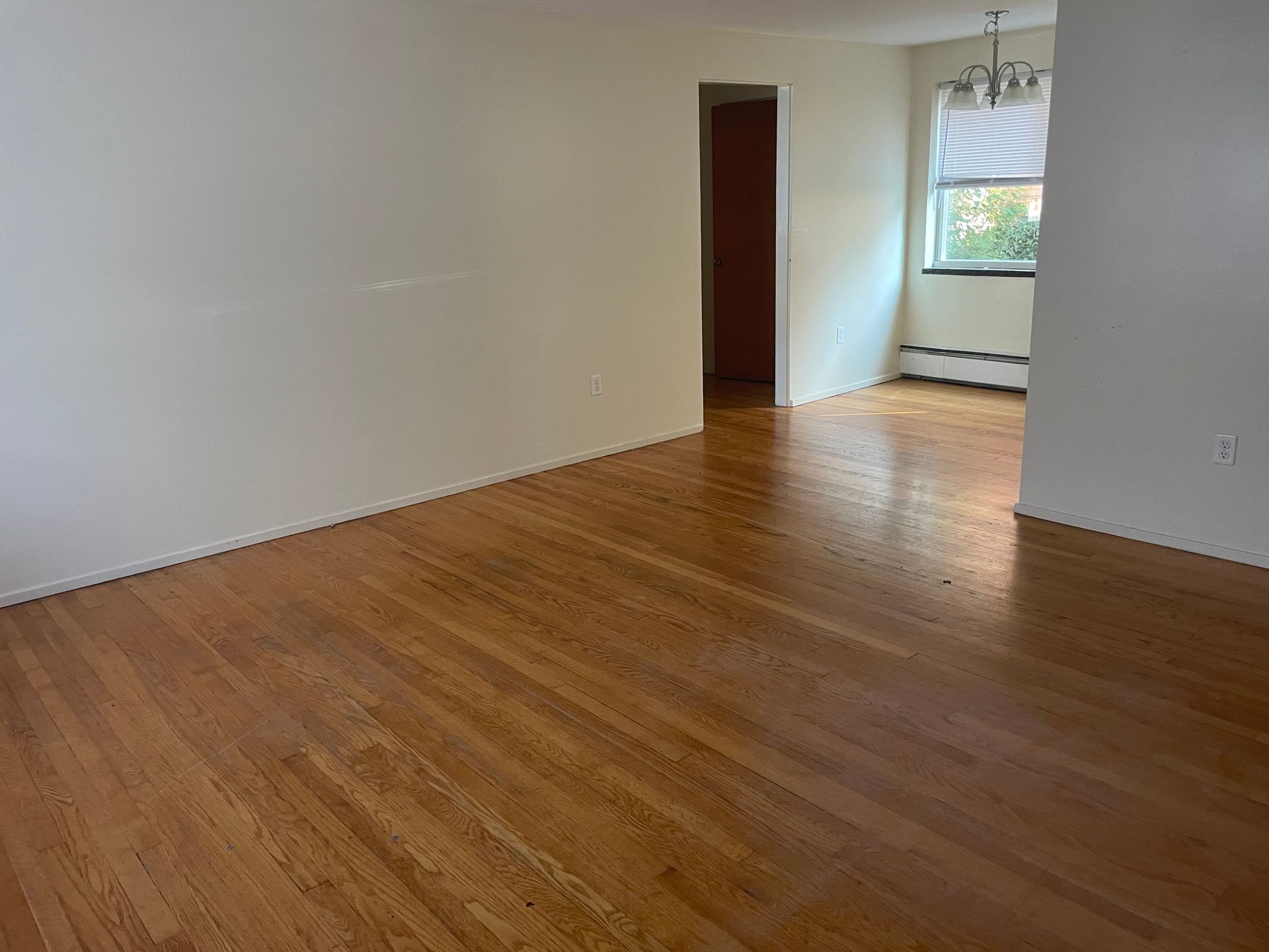 1304 Westend hallway