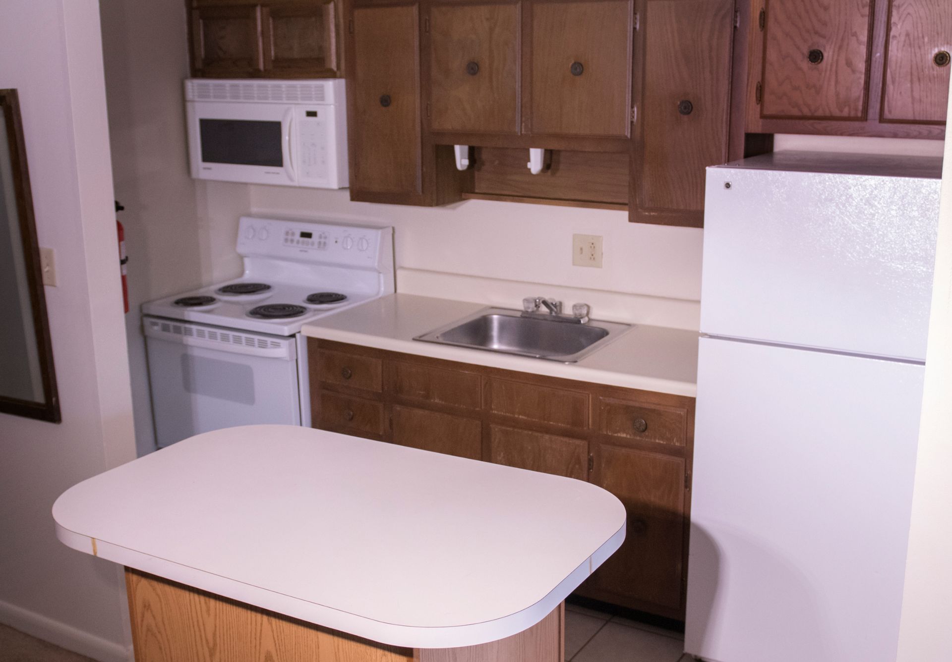 235 East Fairmount kitchen