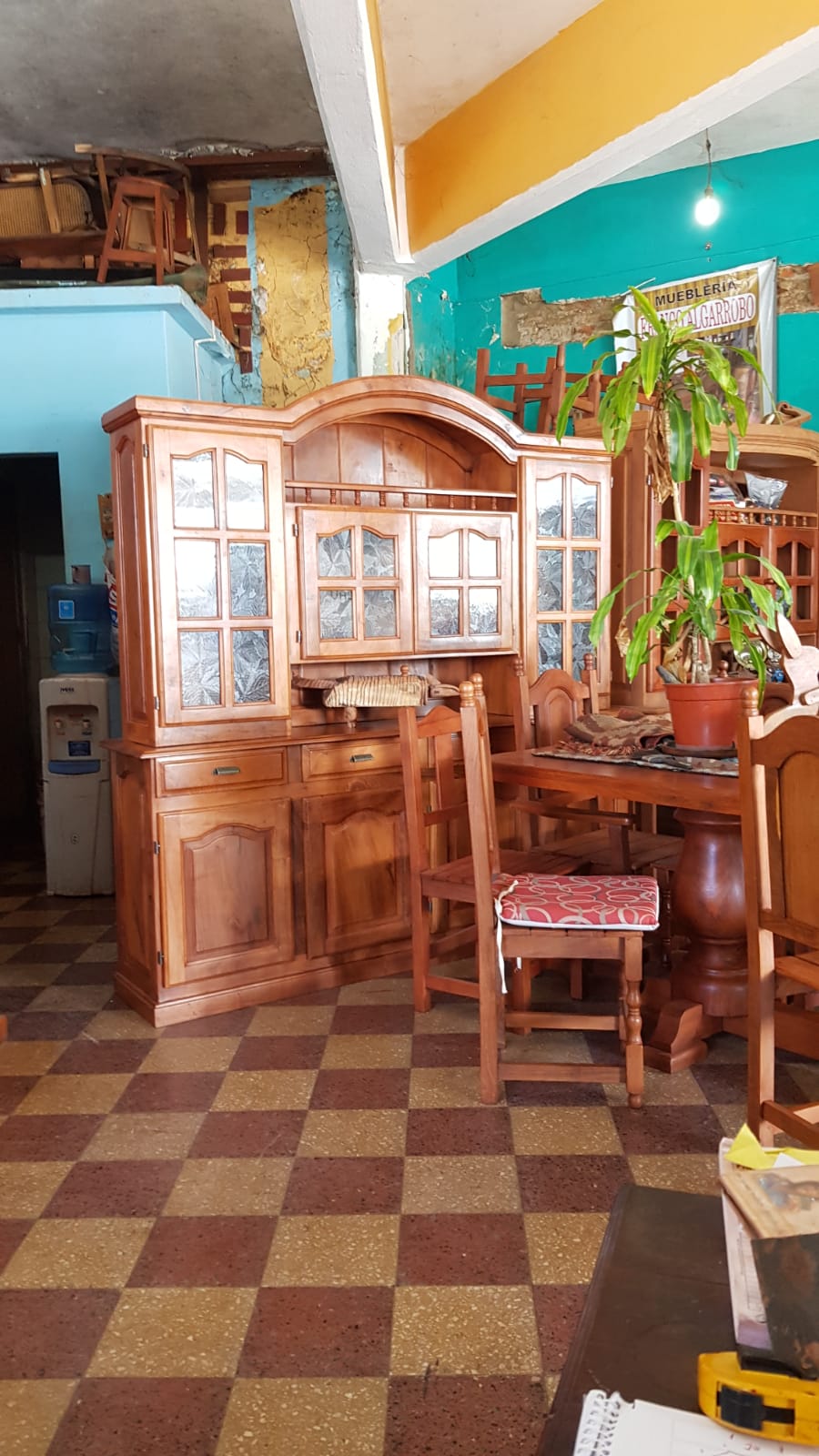 muebles de algarrobo