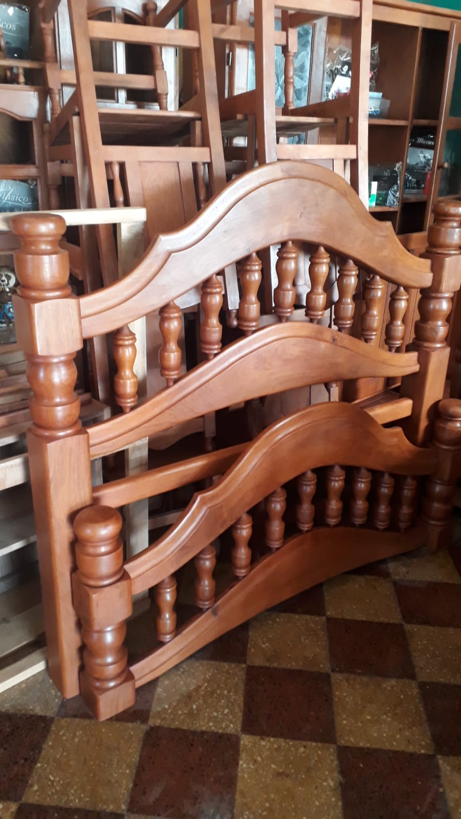 muebles de algarrobo