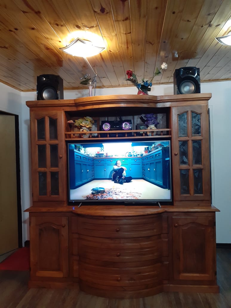 muebles de algarrobo