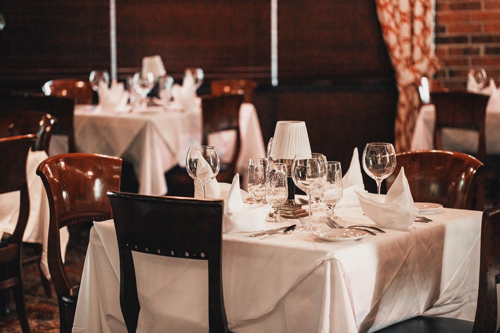 Dine in Style This Valentine’s Day. Savor Columbia Has Everything You Need to Plan a Great Dinner.