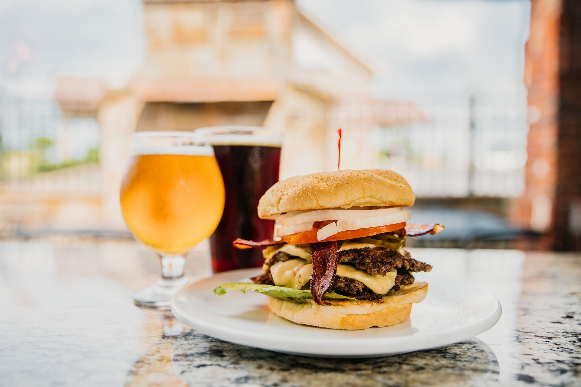 A Burger & Beers From 1839 Taphouse in Columbia, MO. Get All the Delicious Flavors Thanks to Savor.