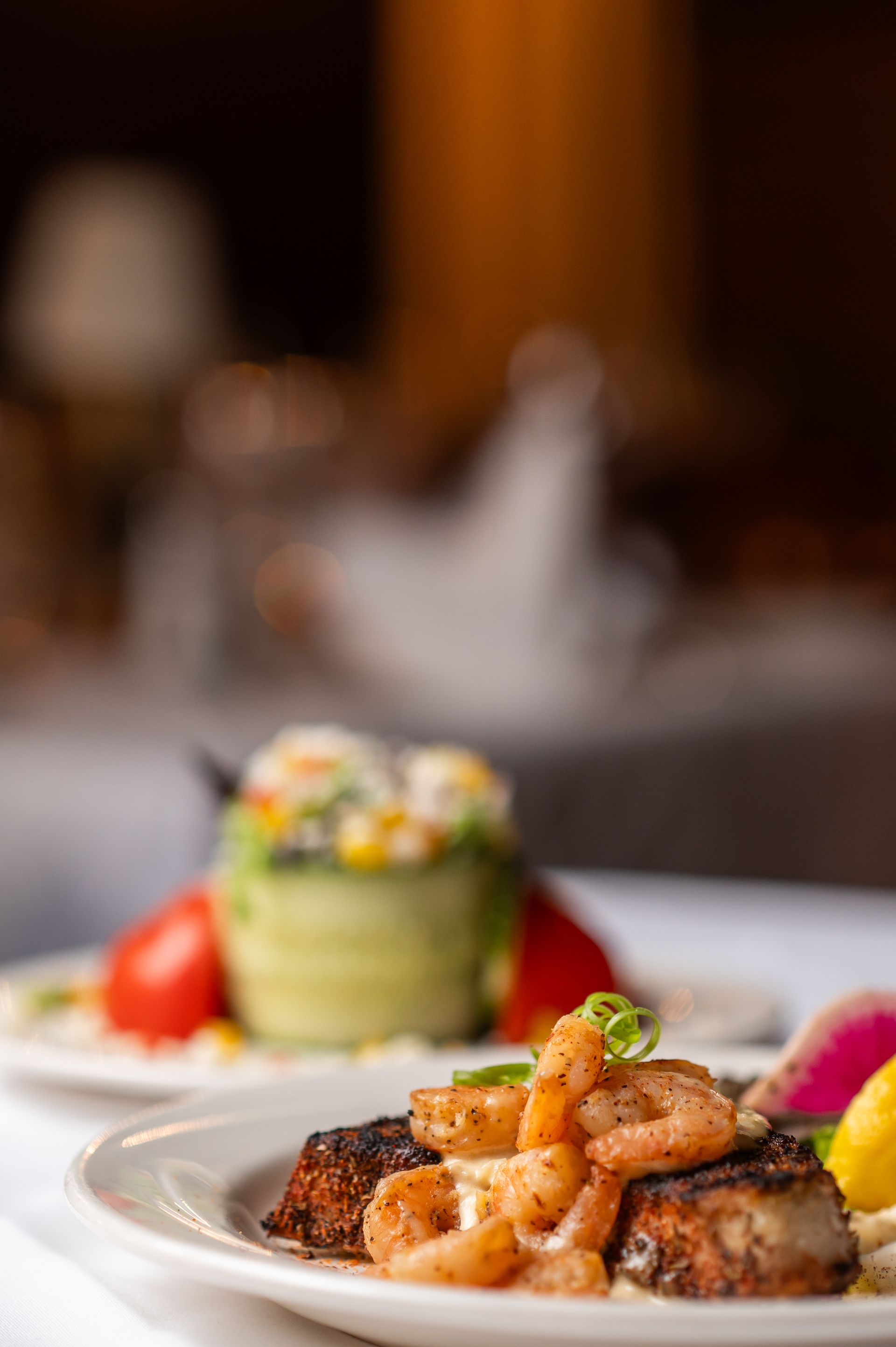 Columbia, MO Restaurants Offer Delicious Options Like Wings, Salad, & Beer.