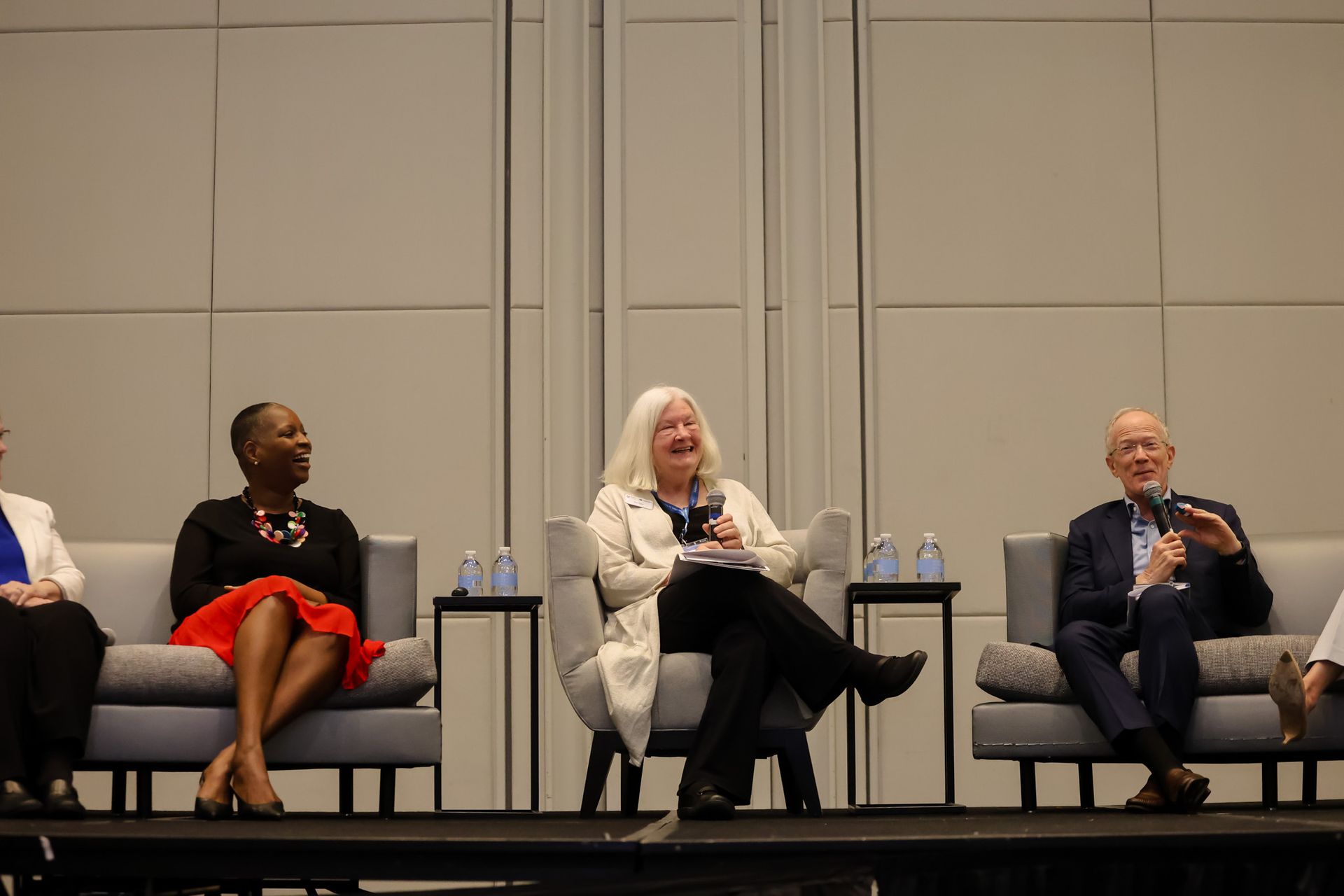 Teri Talan moderates the Leadership Connections 2025 Public Policy Forum.