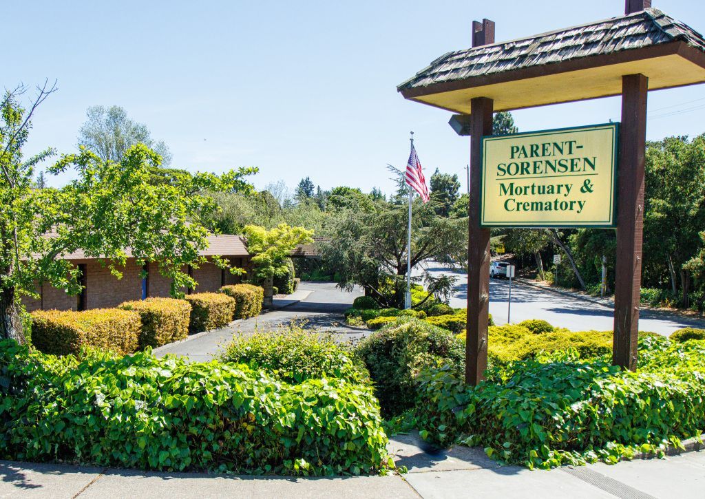 Signage at
Parent-Sorensen Mortuary in Petaluma, CA