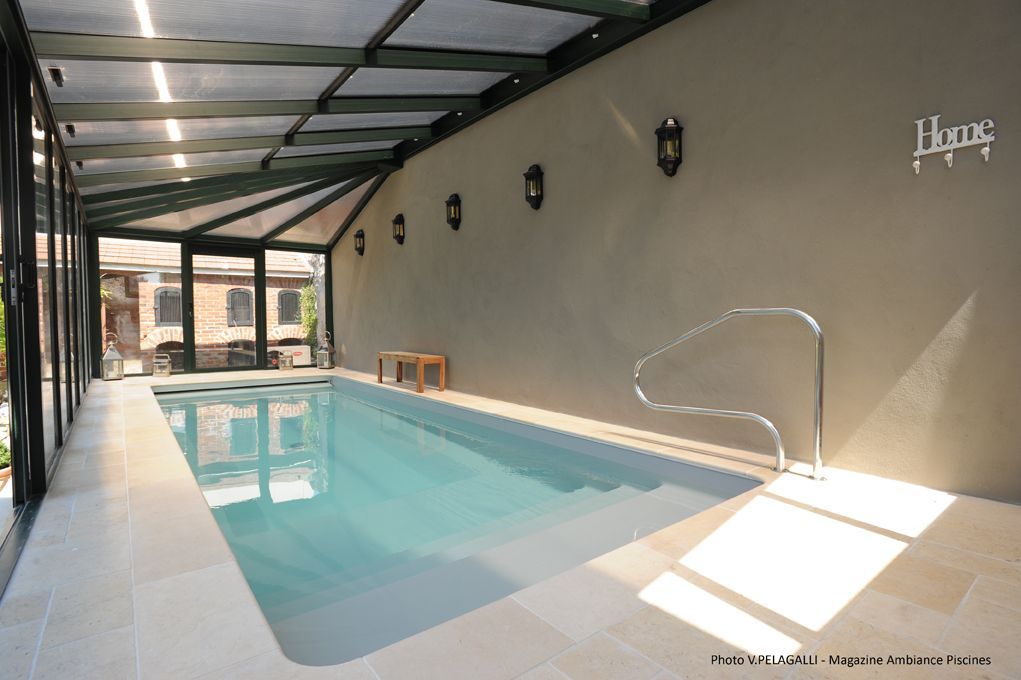 Piscine d'intérieur, piscina de interior