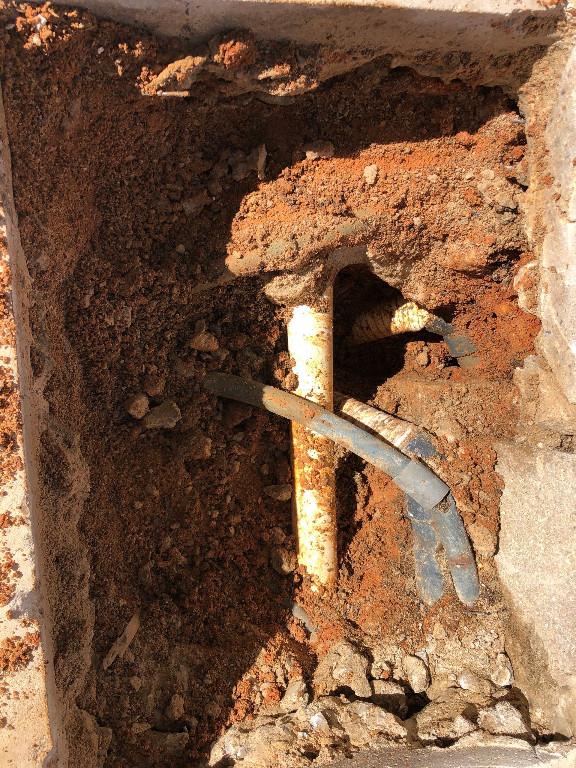 fuite canalisation piscine, fuite piscine, reparation fuite piscine