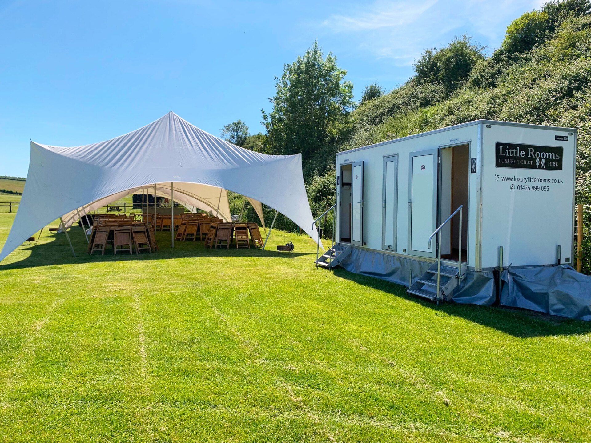 2+1 Luxury Toilet Trailer Hire