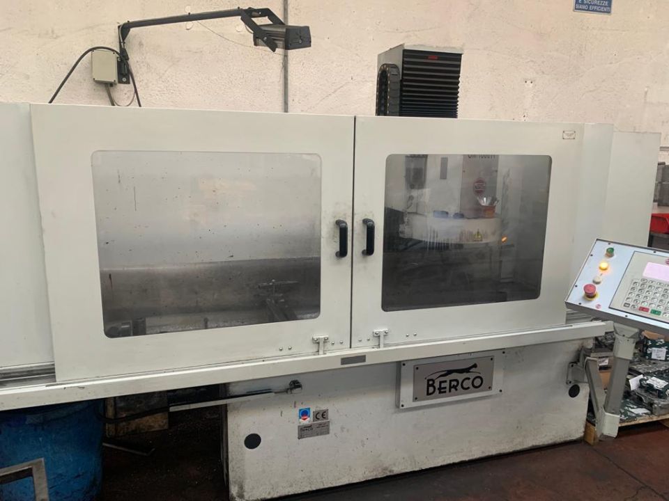 macchinario per rettifica