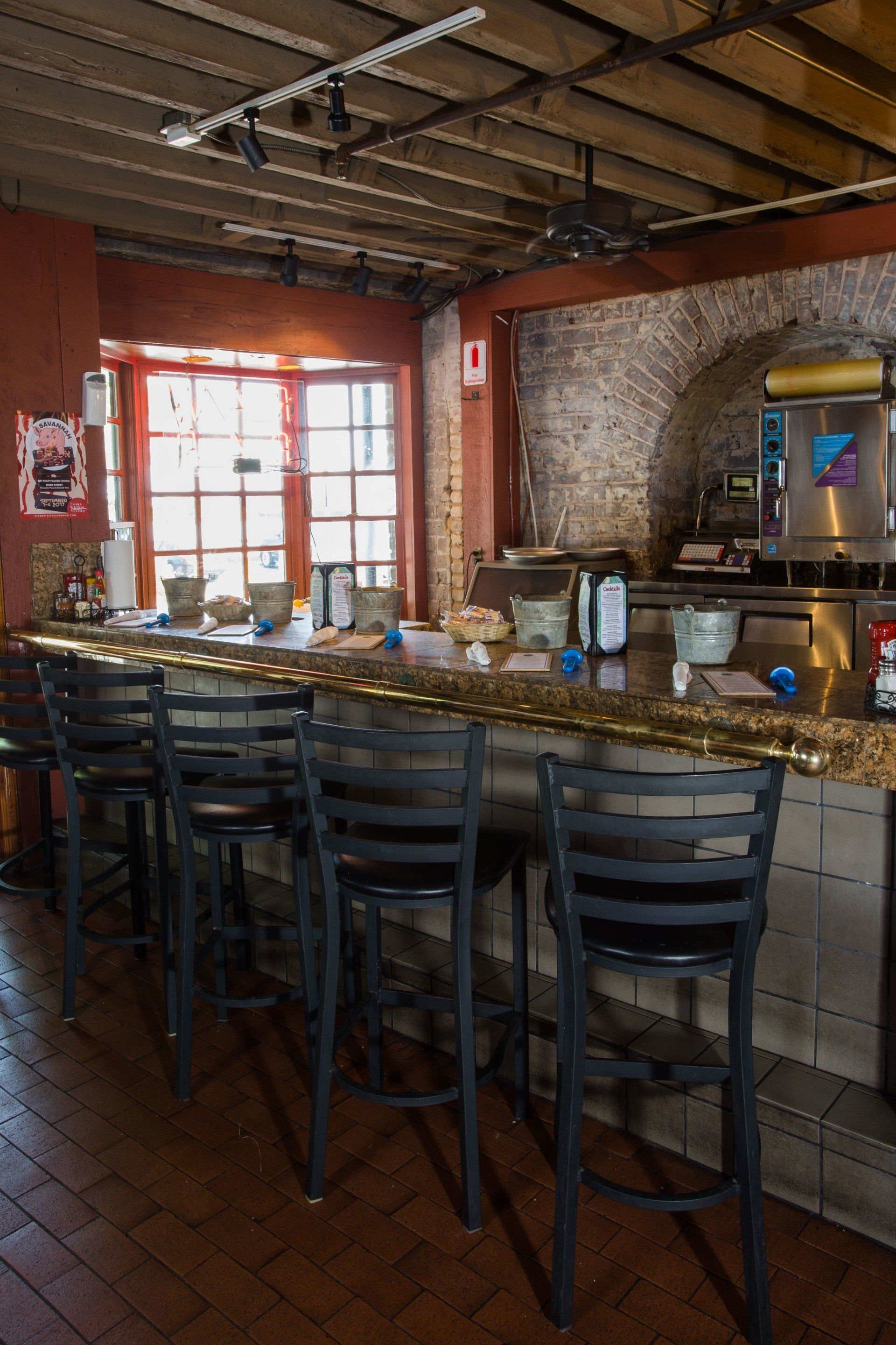 About Us Fiddler's Crab House & Oyster Bar