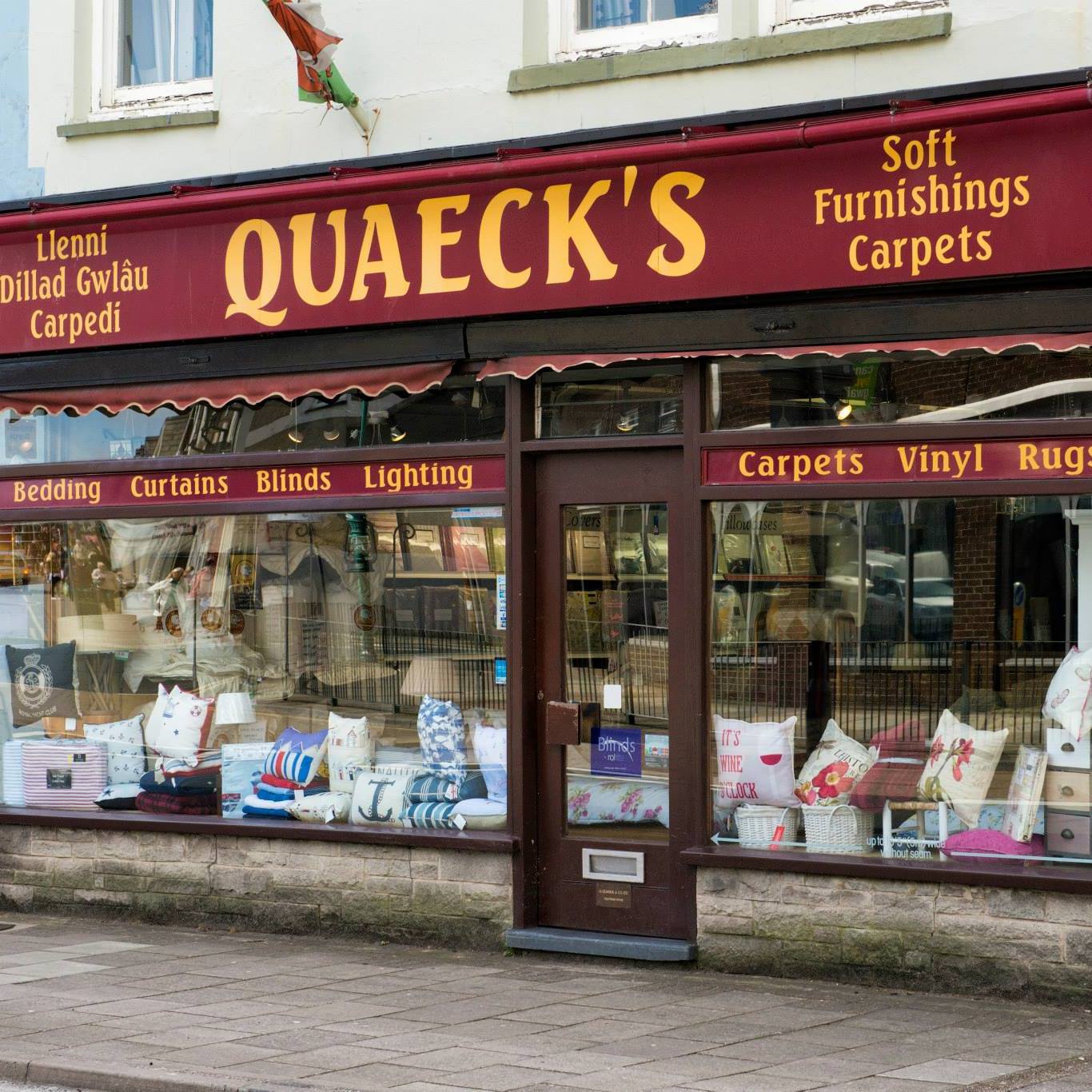 Quaeck's Furnishers 150 High Street Porthmadog Shop Window