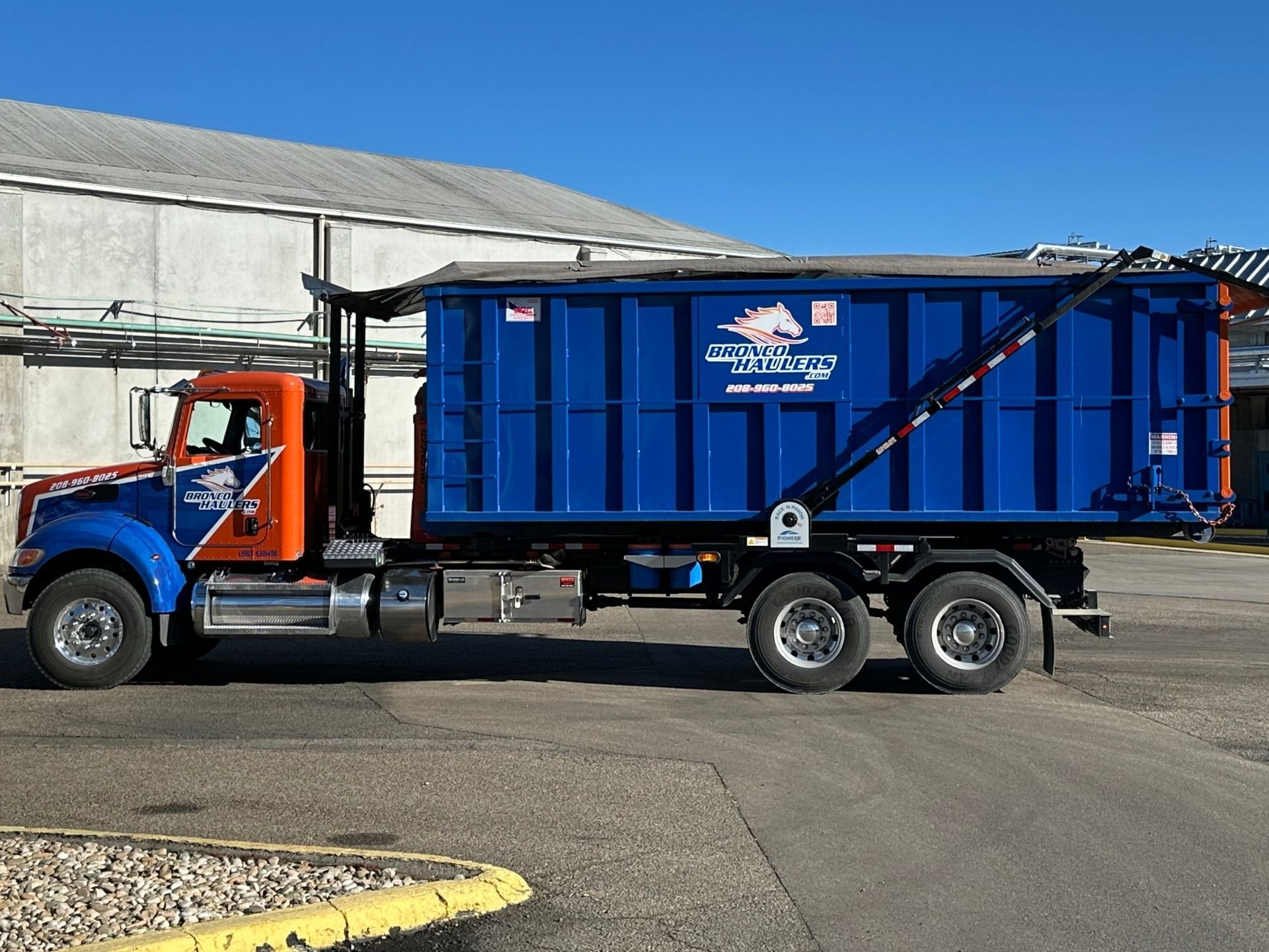 Bronco Haulers Offers 40 Yard Dumpster Rentals in Boise, Idaho