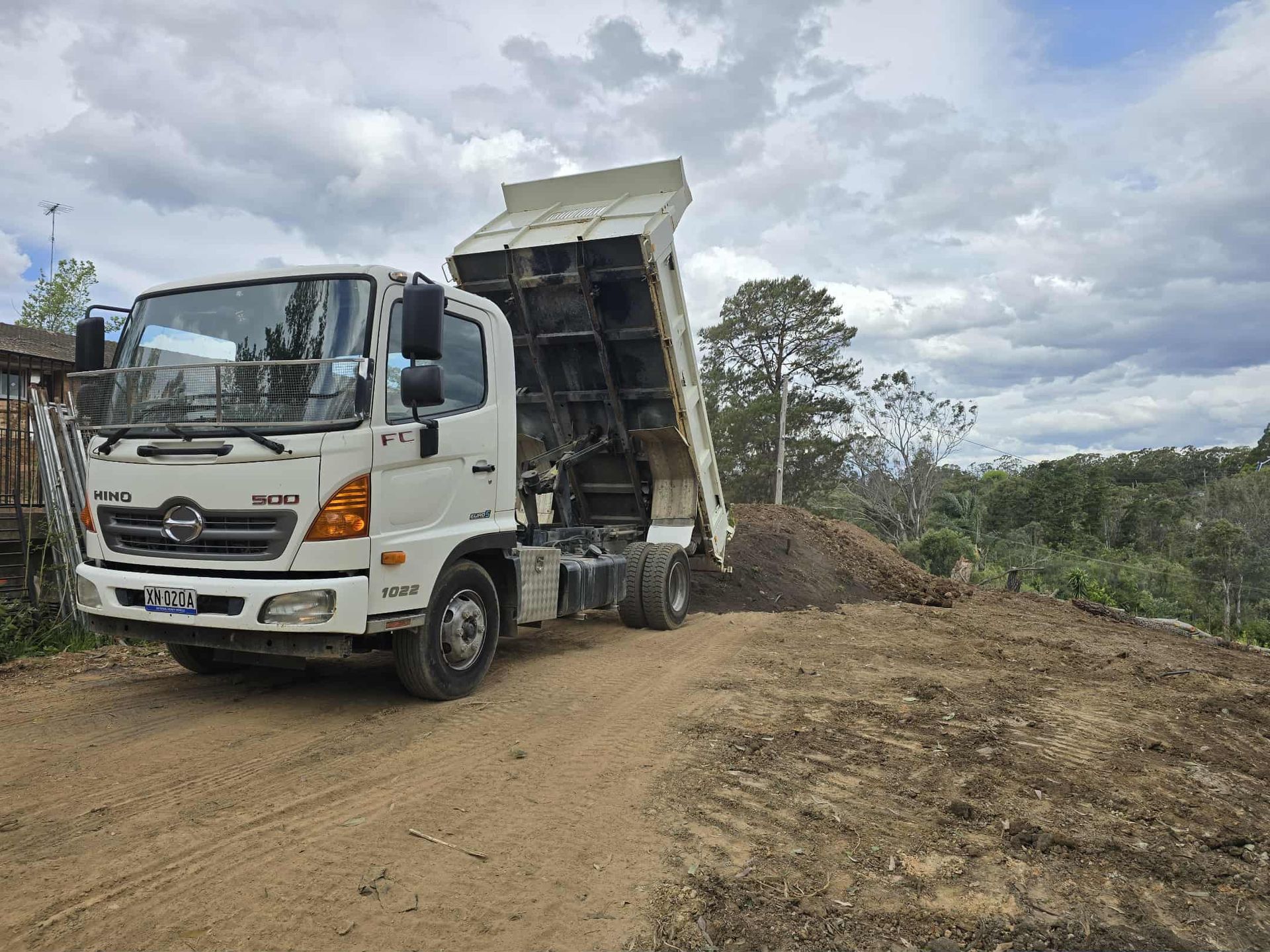 6T tipper hire