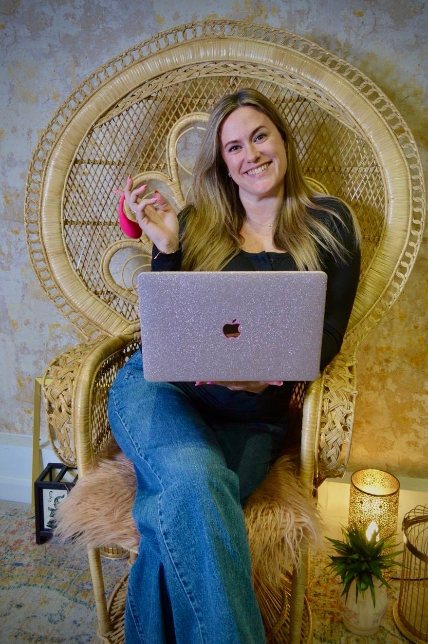 webcam model beginner UK, no experience camming, start webcam modelling UK, ShyGirl new models, begi