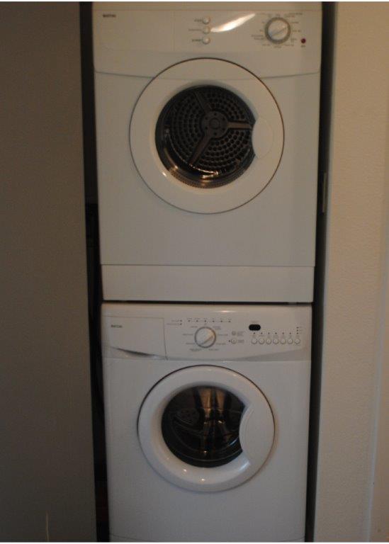 Seattle Central Element Apartments Laundry