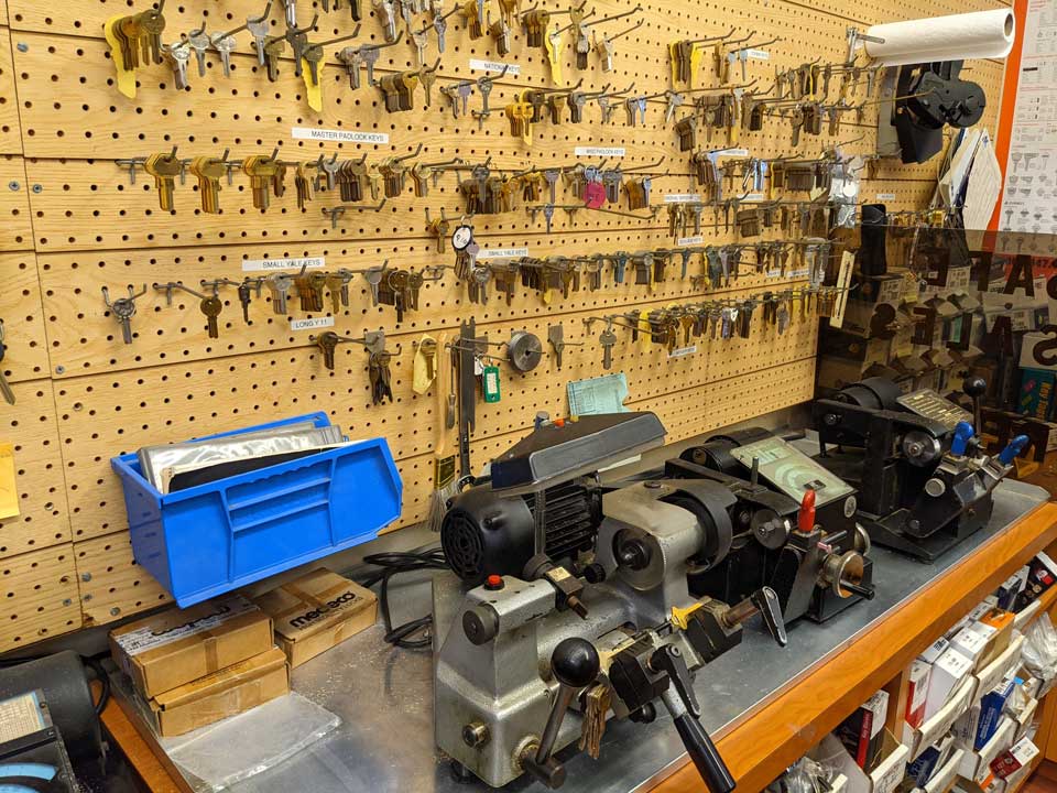 Residential Locksmith Company –  Wilton Manors, FL – About Town Lock & Safe