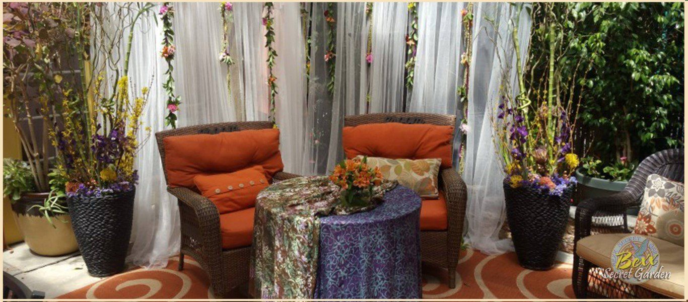 Bexx Secret Garden  Tropical Wedding Reception Sweetheart Table