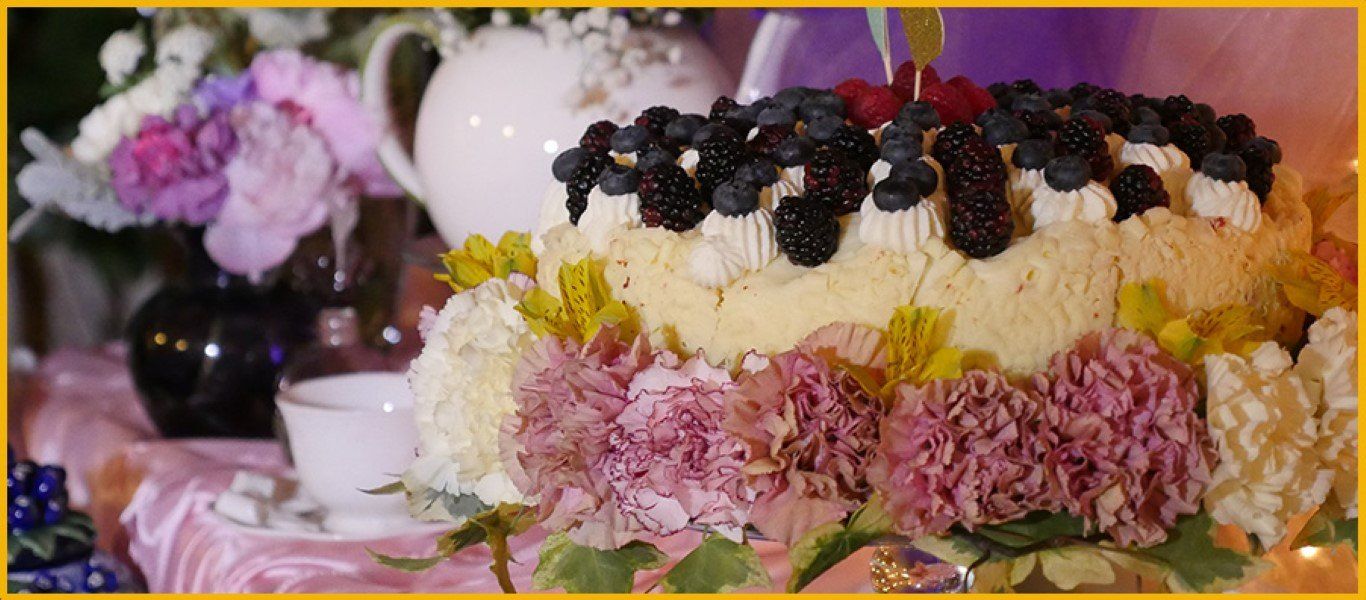 Bexx Secret Garden Wedding Cheesecake with Flowers and Fruit