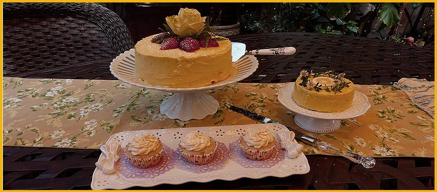 Lemon cake cupcakes