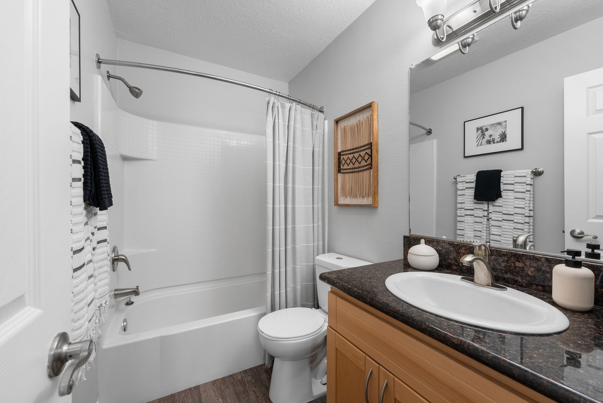 Bathroom with shower tub