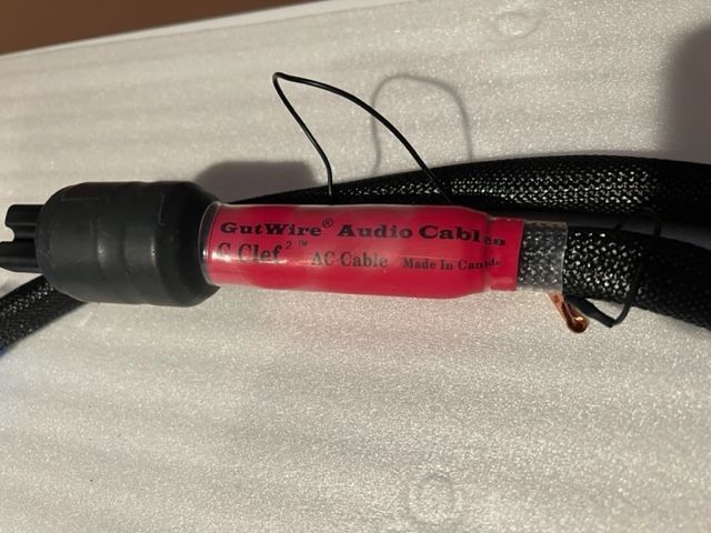 Gutwire G-clef power cable