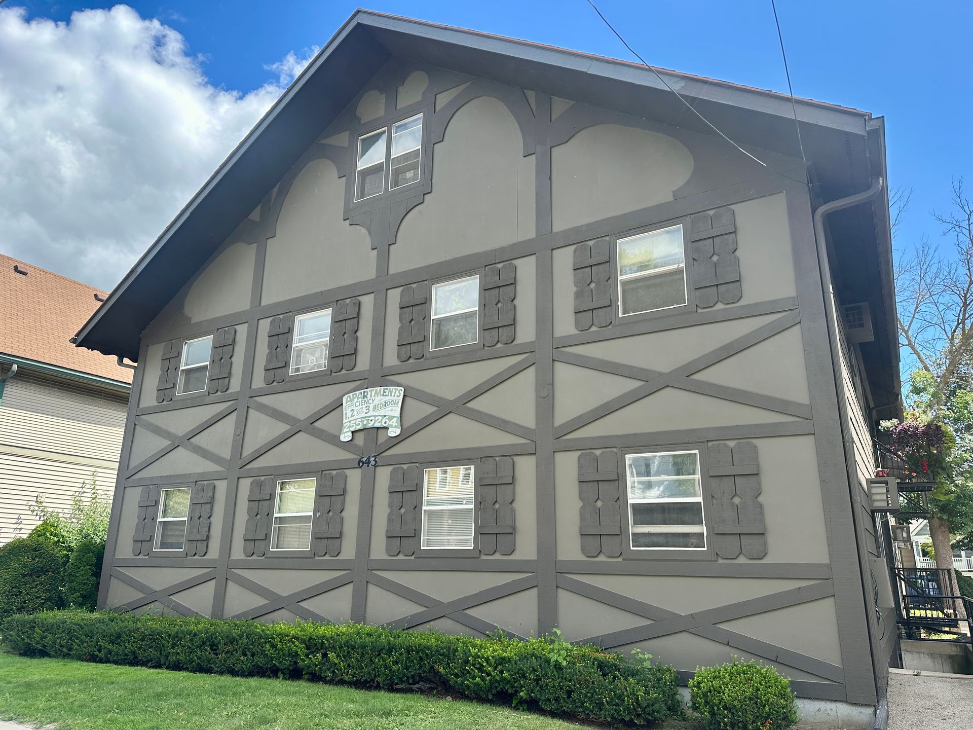 643 East Johnson Street