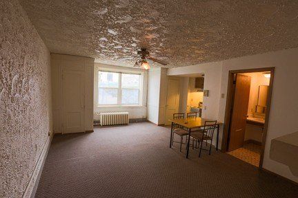 Apartment #6 - Efficiency - 1 Bathroom